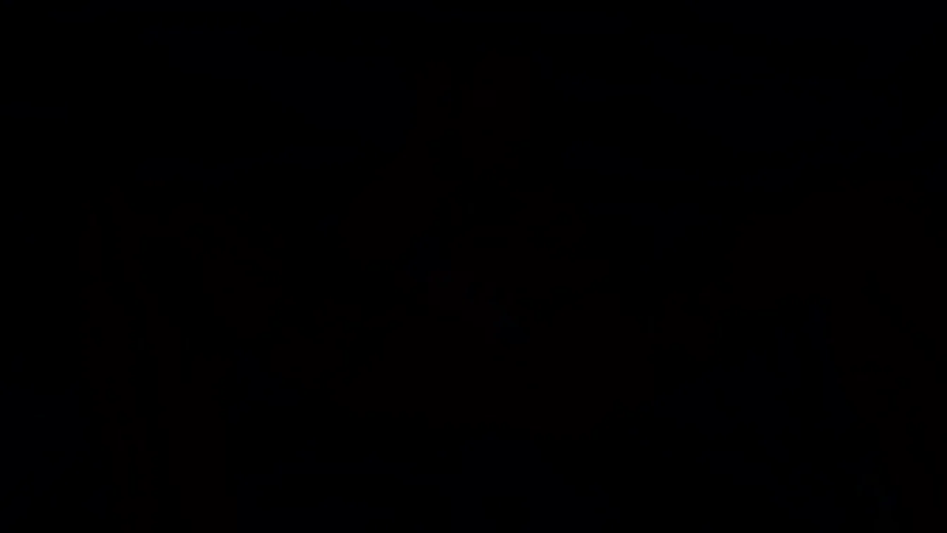 Anilos Lucy Love Playful Peek XXX